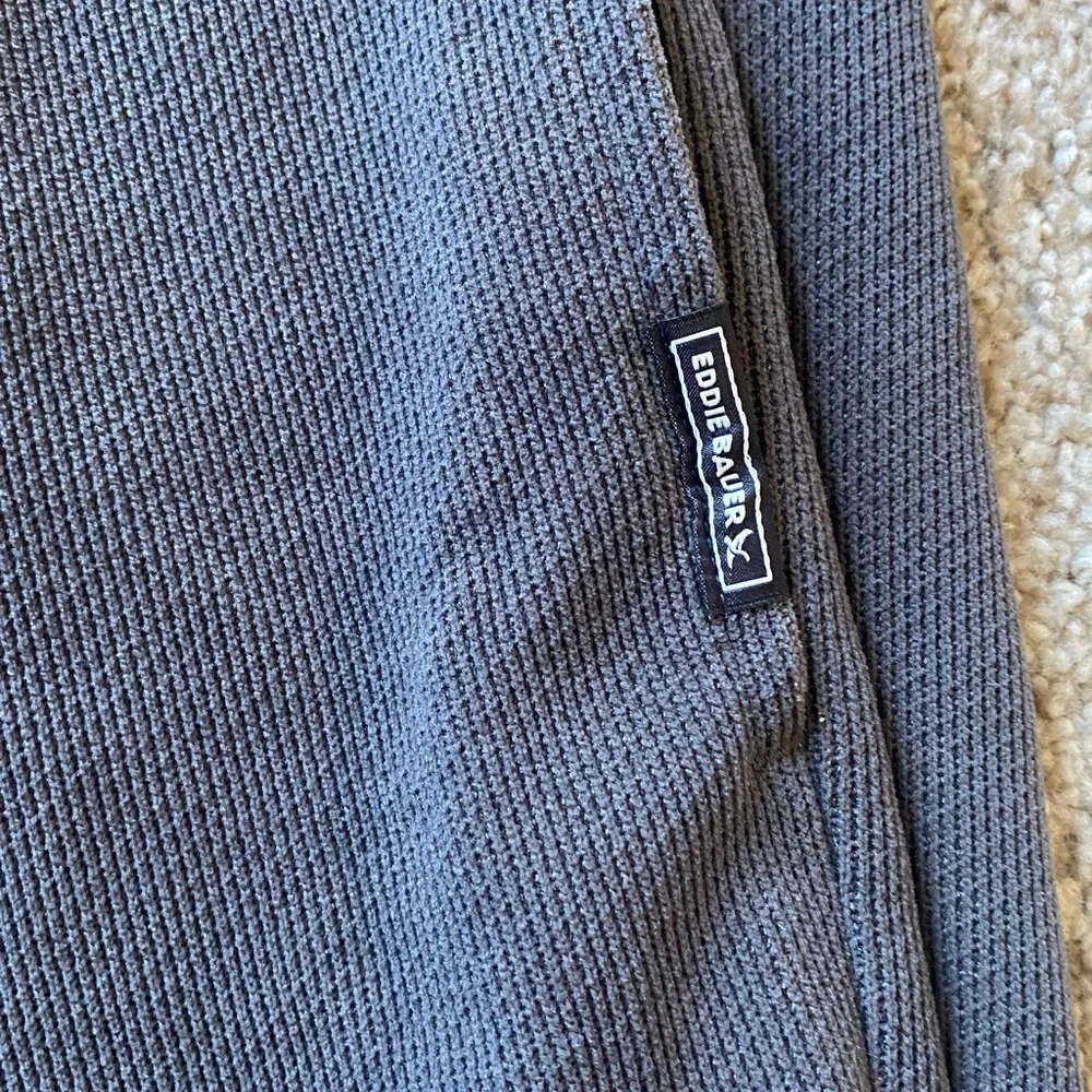 NWOT Eddie Bauer Men’s Grey Straight Leg Pants